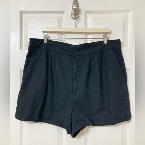 Joie Black Linen Blend High Rise Pleated Shorts XL Boho Summer Beach Coastal - Picture 10 of 10
